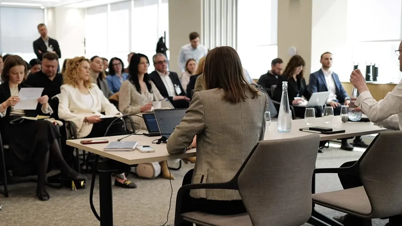 Education for Victory Participants Visit EBRD: A Conversation About Ukraine’s Recovery and Future